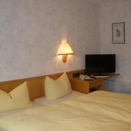 Ξενοδοχείο Zur Post