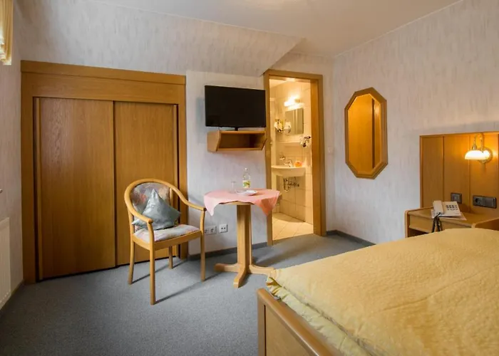 Zur Post 朗格威塞