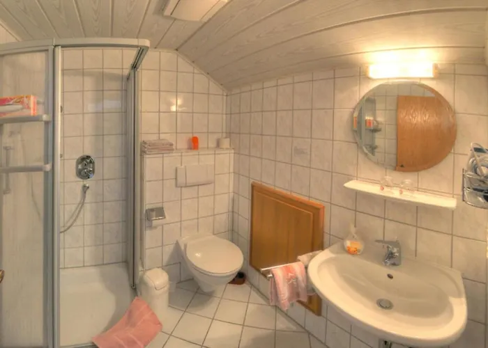 Zur Post 酒店 朗格威塞